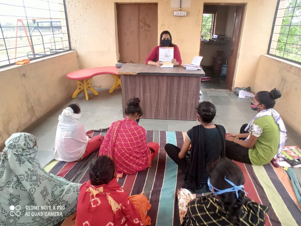 ફતેપુરા તાલુકાના કાળીયા વલુડા આંગણવાડી કેન્દ્ર ખાતે માસિક પિરિયડ સ્વચ્છતા દિવસની ઉજવણી કરવામાં આવી હતી