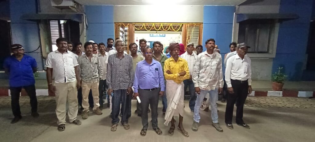 અંજાર સાપેડા નજીક બે લાખ રૂપિયાની લૂંટ કરનાર વડવાના 48 વર્ષીય આરોપીને કસ્ટડીમાં મૃત્યુ થતાં એસપીને રજુઆત કરાઈ