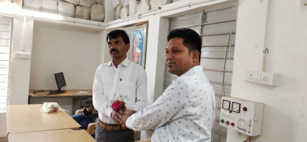 બીઆરસી ભવન ગરબાડા ખાતે કલા ઉત્સવ અંતર્ગત જુદી જુદી શાળામાંથી વિદ્યાર્થીઓ પ્રથમ ક્રમાંક મેળવ્યો હતો તેમનું સન્માન કરવામાં આવ્યું હતું