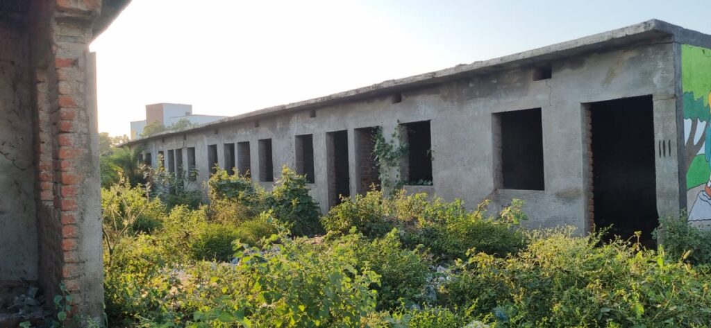 દાહોદ જિલ્લા અનુસૂચિત જાતિ સમાજ કલ્યાણ શાખા તથા સફાઈ કામદાર વિકાસ નિગમના લાભાર્થીઓને અન્યાય સંદર્ભે હાઇકોર્ટમાં દાખલ થનાર રીટ.