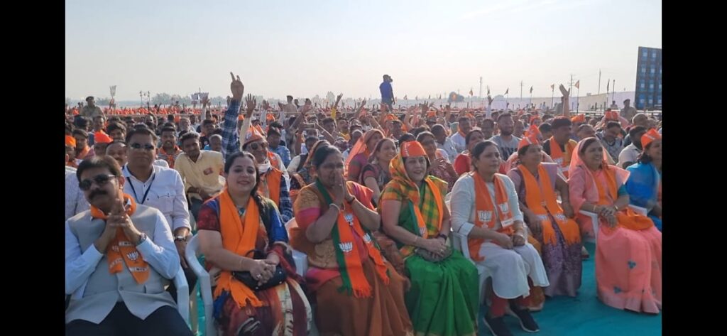 જનતા જનાર્દન જ મારા ઈશ્વર છે તેમના દર્શન કરવા આવ્યો છું :- વડા પ્રધાન નરેન્દ્ર મોદી...
