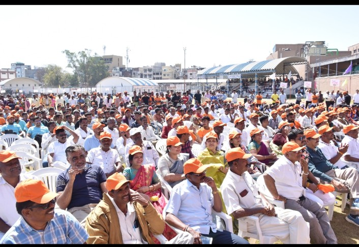 સાંસદ ખેલ સ્પર્ધા (લોકસભા)નો દાહોદના સીટી ગ્રાઉન્ડ ખાતે શિક્ષણ મંત્રી ડો. કુબેરભાઇ ડિંડોરે પ્રારંભ કરાવ્યો