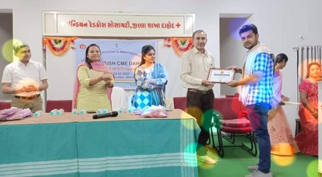 આંતરરાષ્ટ્રીય વિશ્વ મહિલા દિવસ સ્પેશ્યલ: આદિવાસી બાહુલ્ય ધરાવતા દાહોદ જિલ્લામાં મહત્વપૂર્ણ પદો પર આરૂઢ મહિલાઓ ઉત્કૃષ્ટ કામગીરી થકી મહિલાઓ માટે રોલ મોડલ સાબિત થઈ રહી છે.