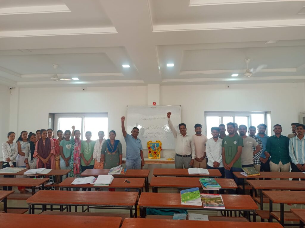 બિરસા આદિવાસી સાર્વજનિક ટ્રસ્ટ દાહોદ ના નેજા હેઠળ ડૉ.બાબા સાહેબ આંબેડકર* જન્મ જયંતિ ની ઉજવણી કરવામાં આવી.