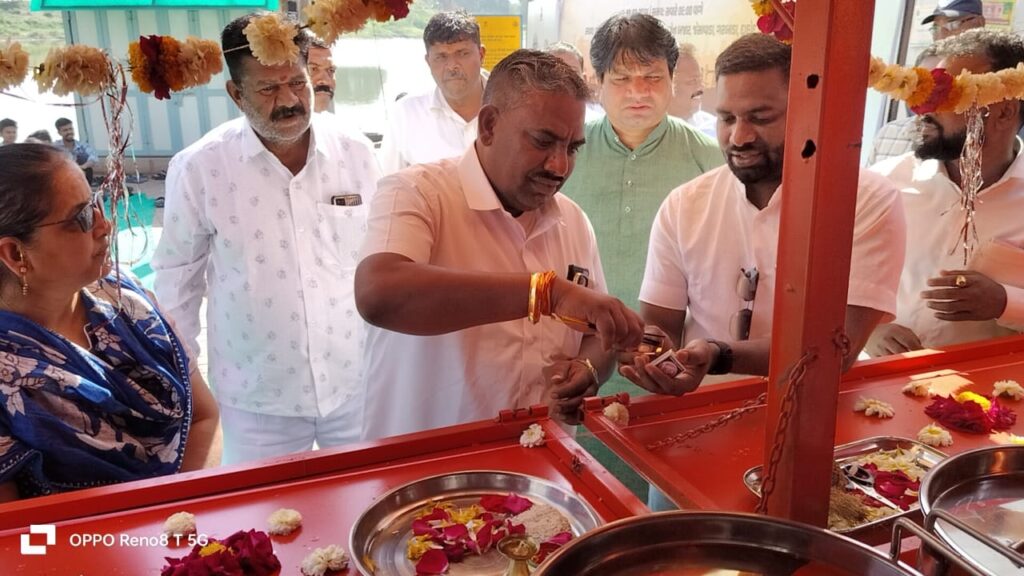 જેસાવાડામાં કડીયા કામ કરતા મજૂરો માટે અન્નાપૂર્ણા યોજના અંતગ્રત રૂપિયા પાંચમાં પૌષ્ટિક ભોજન સુવિધાનું લોકાર્પણm