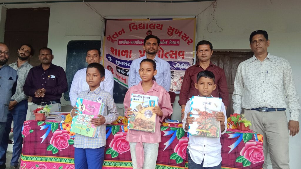 *ફતેપુરા તાલુકાના સુખસર નુતન વિદ્યાલય ખાતે કન્યા કેળવણી મહોત્સવ અને શાળા પ્રવેશોત્સવ અંતર્ગત ૬૪૪ વિદ્યાર્થીઓને અપાયો પ્રવેશ*