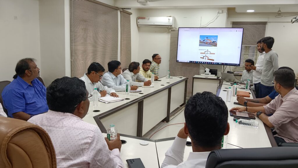 *કલેકટરશ્રી યોગેશ નિરગુડેના અધ્યક્ષ સ્થાને સ્માર્ટ સીટી અંતર્ગત બેઠક યોજાઈ* *સ્માર્ટ સિટી સંબંધિત કામોની સમયસર પૂર્તિ કરવા અપાઈ સુચના*