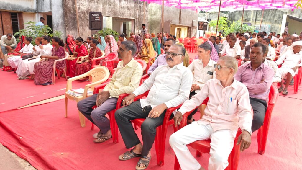 *વિકાસ સપ્તાહ ઉજવણી- દાહોદ* *ફતેપુરા તાલુકાના માધવા ખાતે ધારાસભ્યશ્રી રમેશભાઈ કટારાના અધ્યક્ષ સ્થાને વિકાસ સપ્તાહ કાર્યક્રમ યોજાયો*