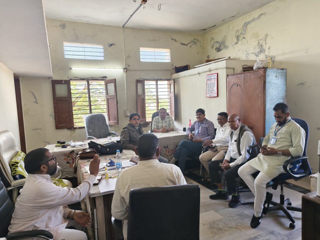 દાહોદમાં બિરસા આદિવાસી સાર્વજનિક ટ્રસ્ટ દ્વારા જ્ઞાન સ્મૃતિ દિવસ નિમિત્તે પરીક્ષાનું ભવ્ય આયોજન કરાયું.