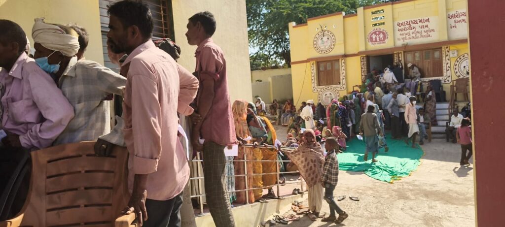 ઝાલોદ તાલુકાના પ્રાથમિક આરોગ્ય કેન્દ્ર મહુડી ખાતે 100 દિવસની સઘન ટીબી નિર્મૂલન ઝુંબેશ અંતર્ગત આરોગ્ય તપાસ કાર્યક્રમ યોજાયો ..