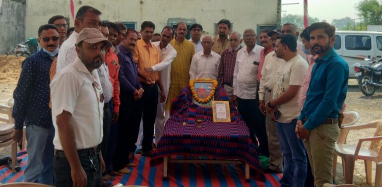 મઘ્ય ગુજરાત રોહિત સમાજના સામાજિક કાર્યકરોનું સ્નેહ મિલન યોજાયું.