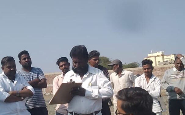  દાહોદ નજીક ઉસરવાણ ખાતે જમીન વિવાદમાં કોર્ટ કમિશનને પગલે દાહોદ બીલ્ડર લોબીમા ફફડાટ..