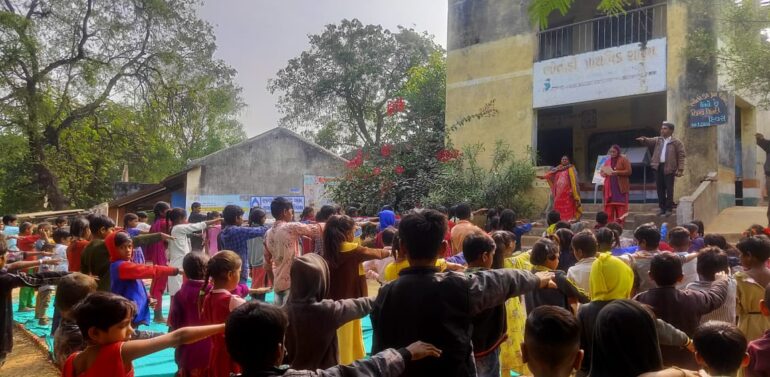  ફતેપુરા તાલુકાના ભીતોડી પ્રાથમિક શાળામાં વિશ્વ હિન્દી દિવસની ઉજવણી કરાઈ