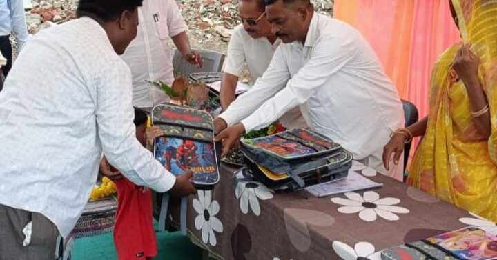  સિંગવડ તાલુકાની પાતા પ્રાથમિક શાળા ખાતે કન્યા કેળવણી મહોત્સવ અને શાળા પ્રવેશોત્સવ ની ઉજવણી કરાઈ.