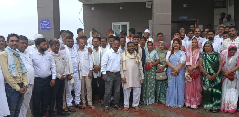 બિરસા આદિવાસી સાર્વજનિક ટ્રસ્ટ દાહોદ ખાતે ત્રણ જિલ્લા ના નવનિયુક્ત સરપંચ શ્રી એનો સન્માન અને માર્ગદર્શન સમારોહ યોજાયો… મોટી સંખ્યા મા સરપંચશ્રીઓ હાજર રહ્યા..