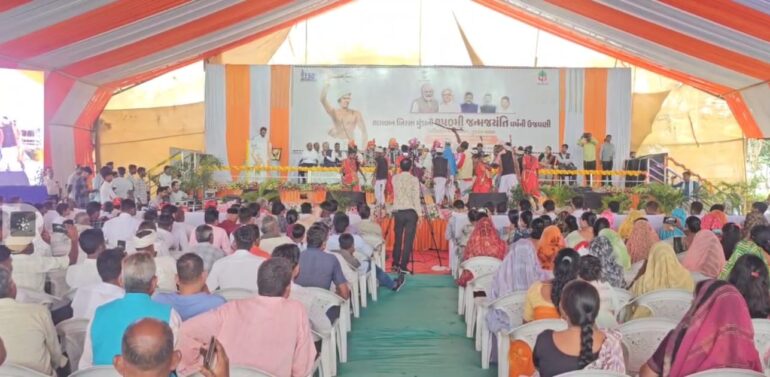  ઝાલોદ તાલુકાના ગુરુ ગોવિંદ સમાધિ ધામ કંબોઈ ખાતે ભગવાન બિરસા મુંડાની 150 મી જન્મજયંતિ વર્ષની ઉજવણી કરાઈ 