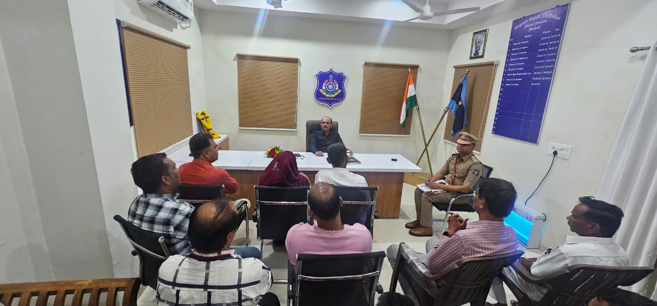 ઝાલોદ ડિવિઝન નું વાર્ષિક ઇન્સ્પેક્શન યોજાયું, જિલ્લા અધિક્ષકશ્રી રવિરાજસિંહ જાડેજા એ પોલીસની કામગીરીની સમીક્ષા કરી.